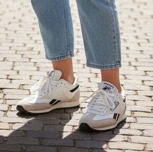 Reebok Forte Lounger Women's Sneakers White Black Gum Sole OrthoLite Size 8.5 Re